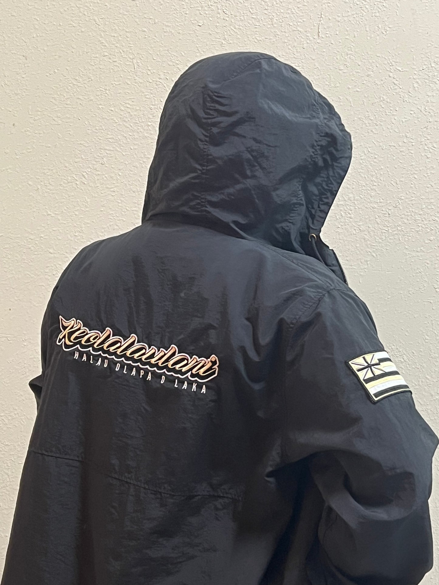 KHOOL WINDBREAKER